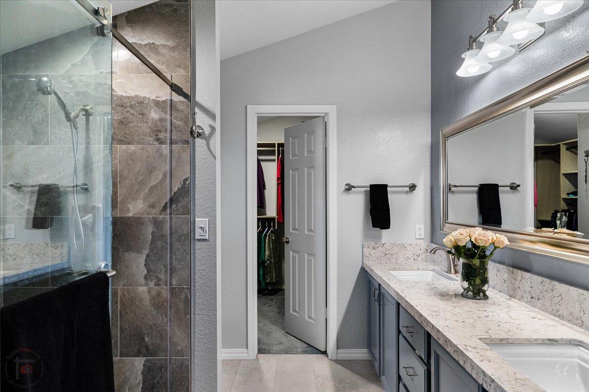 Modesto, California 95355, United States, 3 Bedrooms Bedrooms, ,2 BathroomsBathrooms,Residential,Pending,88337