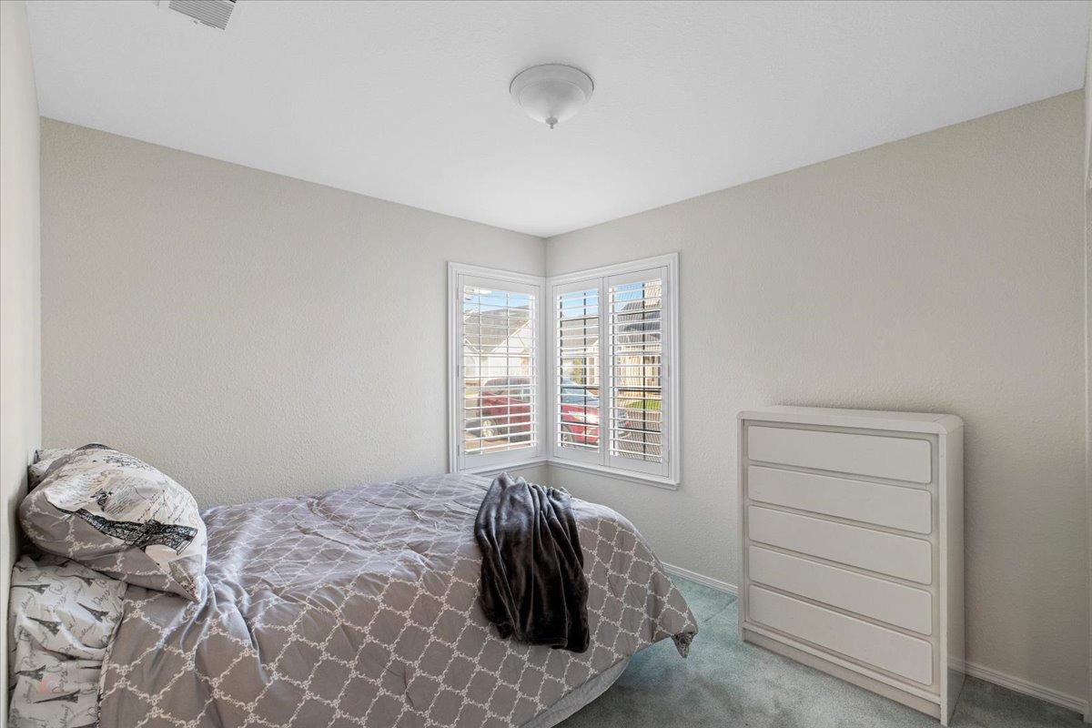 Modesto, California 95355, United States, 3 Bedrooms Bedrooms, ,2 BathroomsBathrooms,Residential,Pending,88337