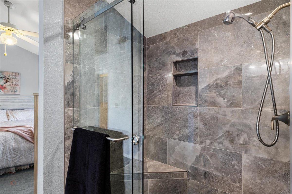 Modesto, California 95355, United States, 3 Bedrooms Bedrooms, ,2 BathroomsBathrooms,Residential,Pending,88337