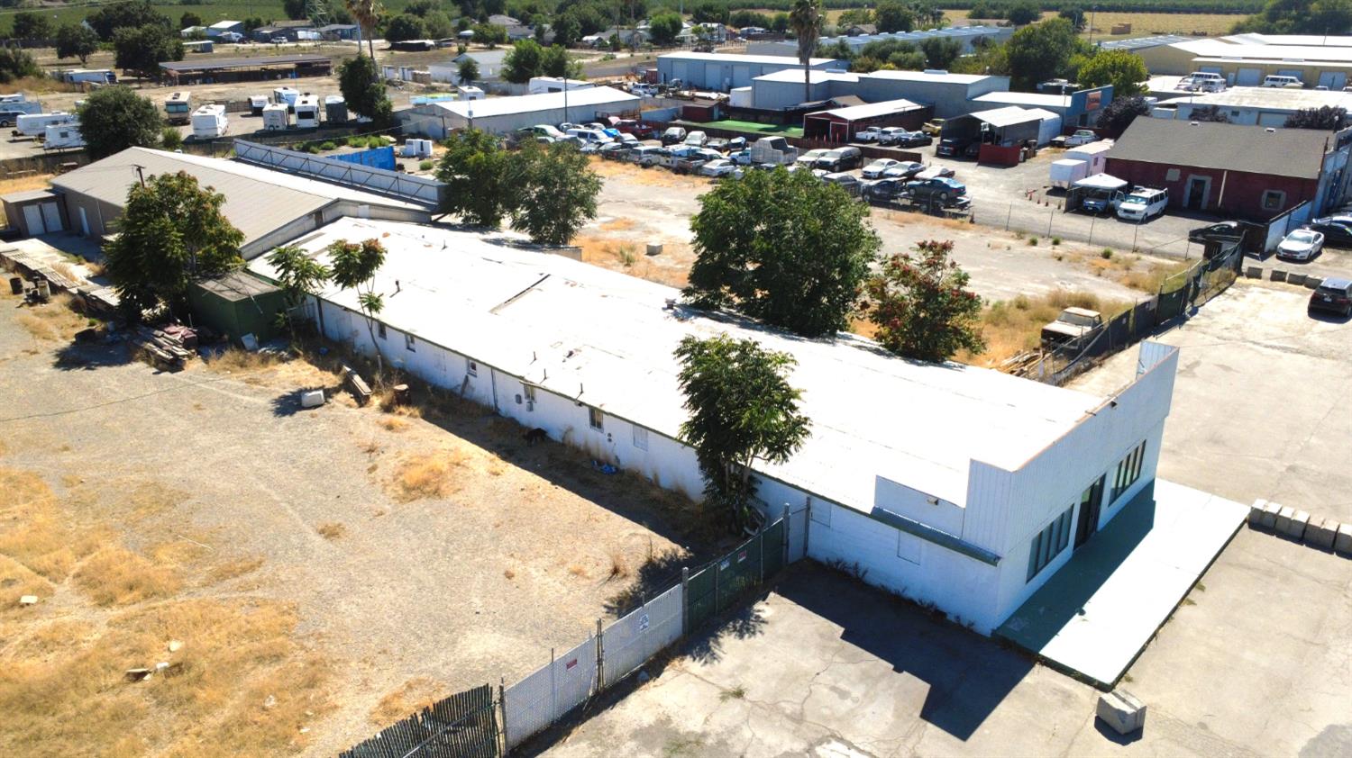 7750 W 11th
