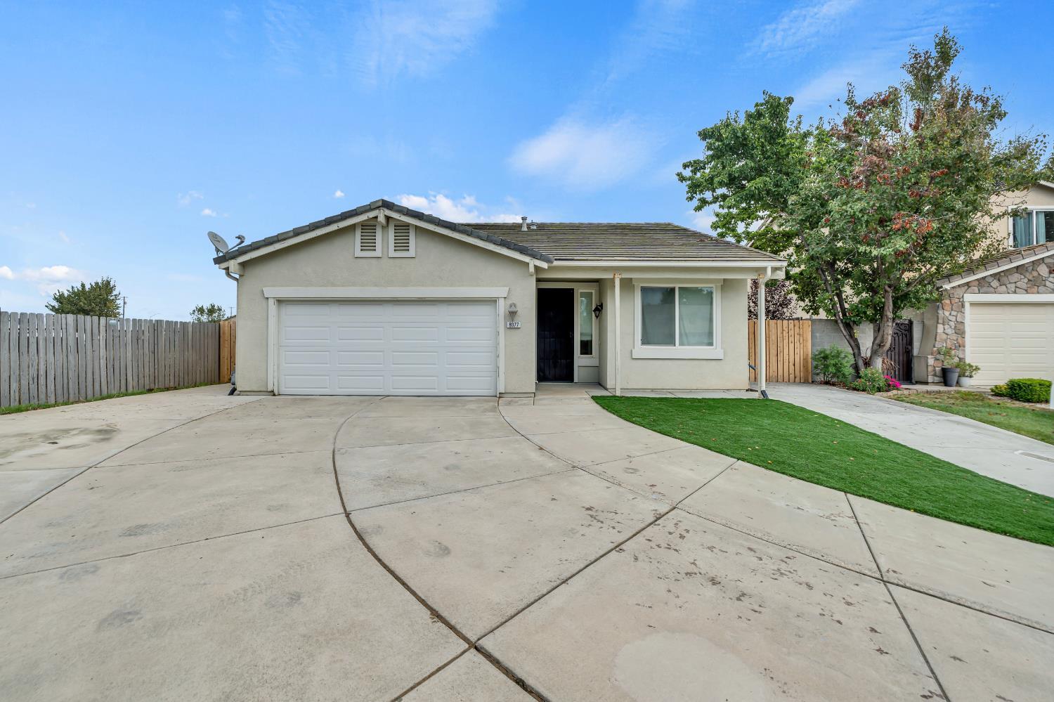 8077 Goran Ct