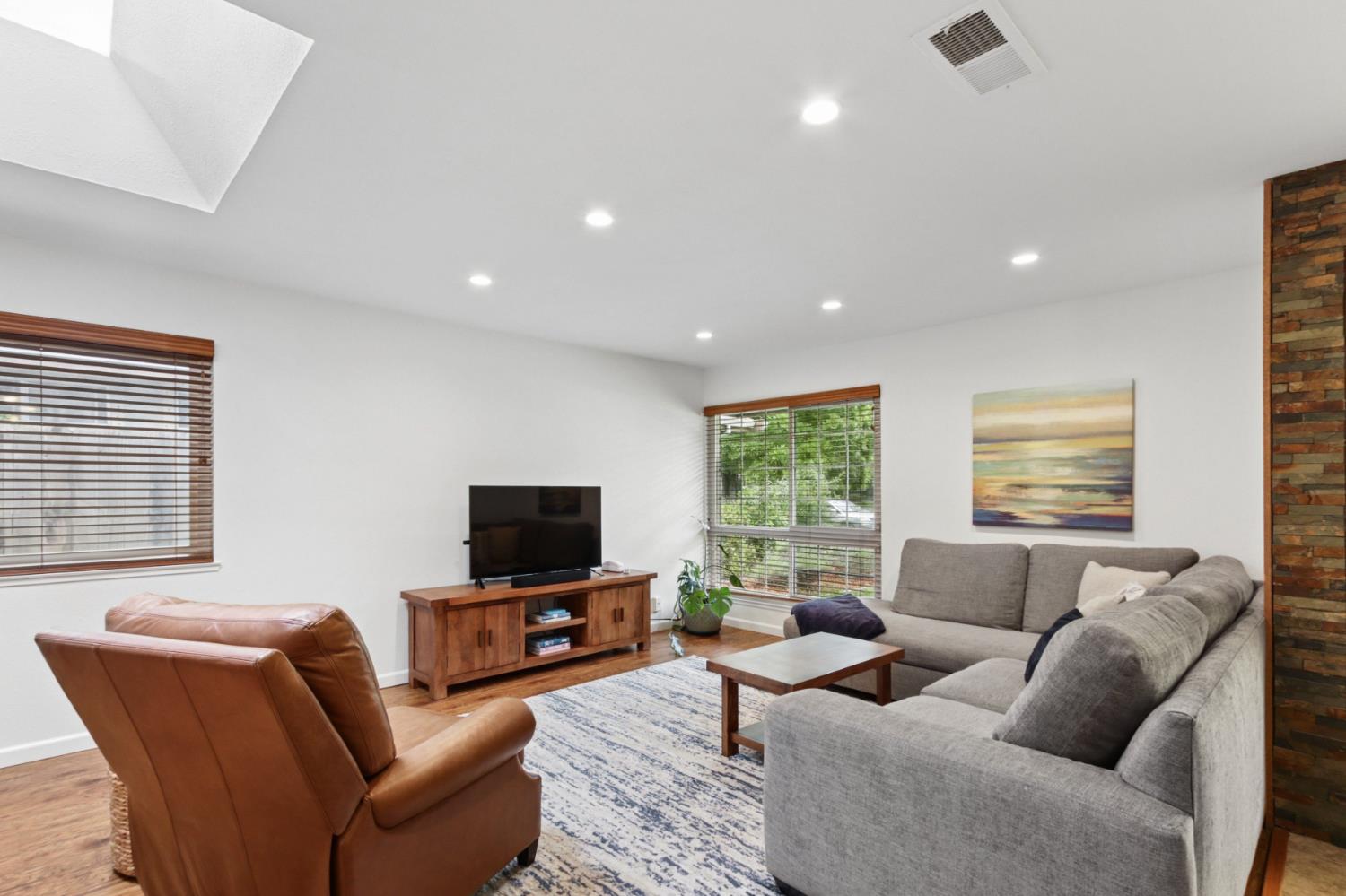 3948 Cowell Boulevard