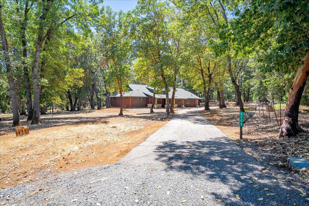 5109 Crestline Drive