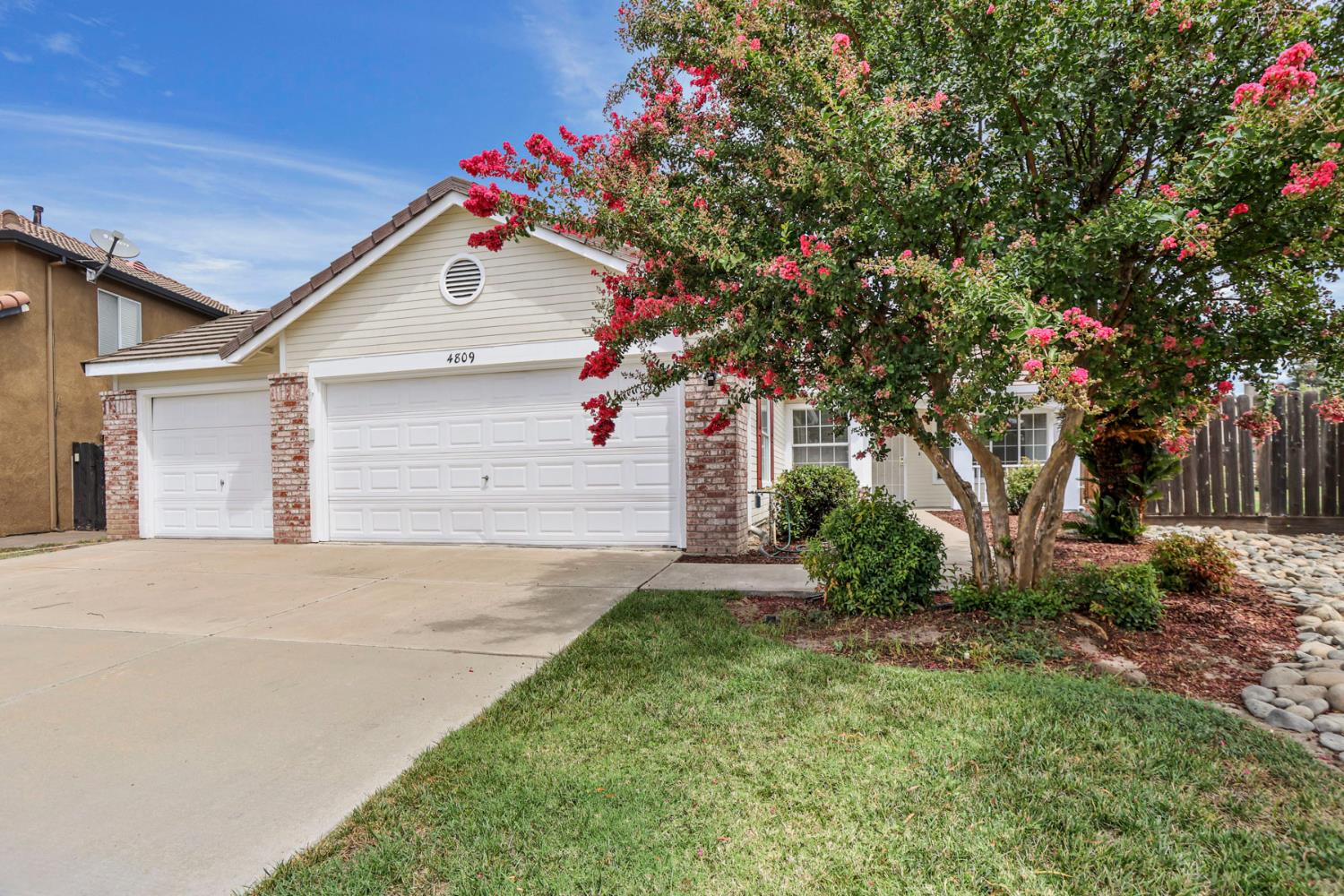 4809 Sun Valley Drive