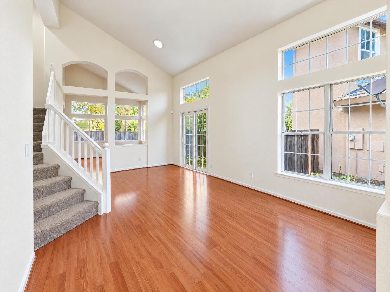 3201 Turnbuckle Circle