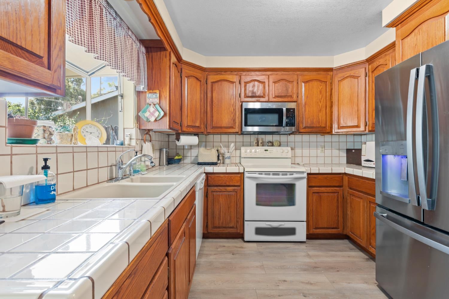 5813 Rich Hill Drive
