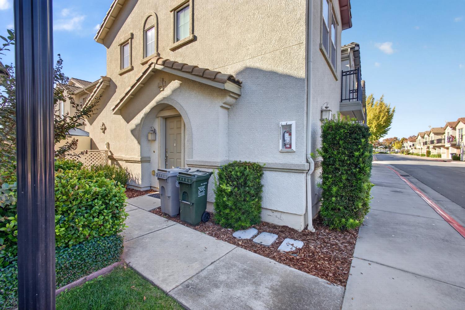 3301 N Park Drive 712