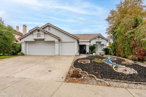 113 Duxbury Way Folsom CA 95630