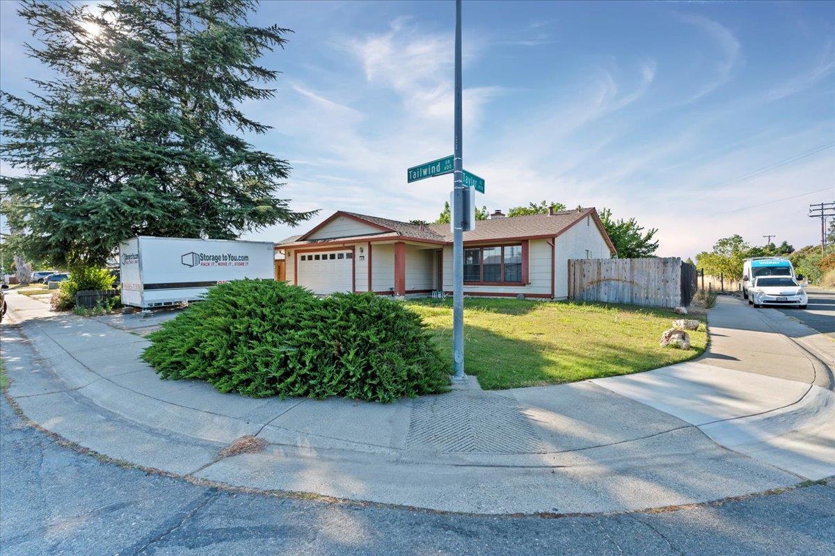 661 Tailwind Drive