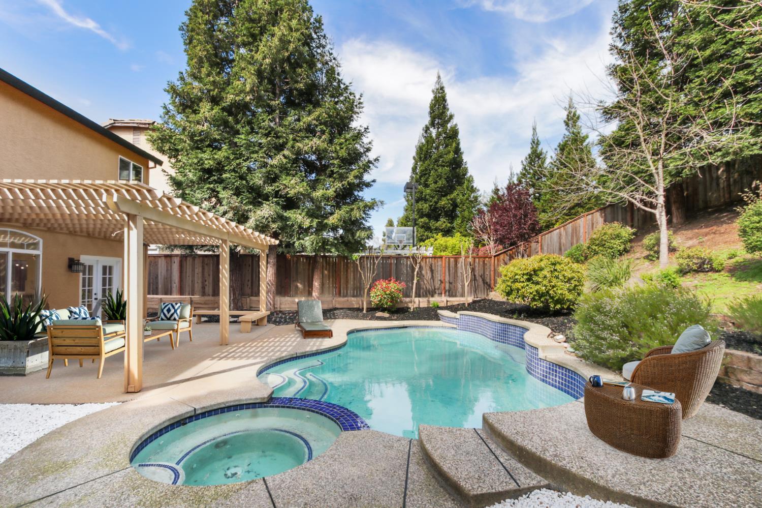 5400 Spencer Lane