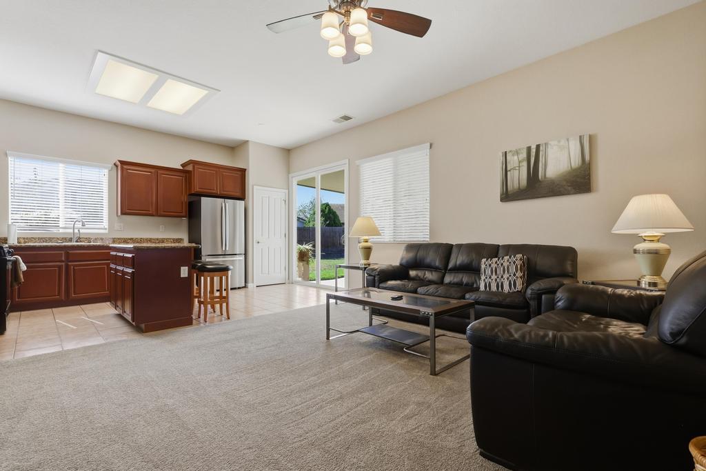 1712 Orinda Court
