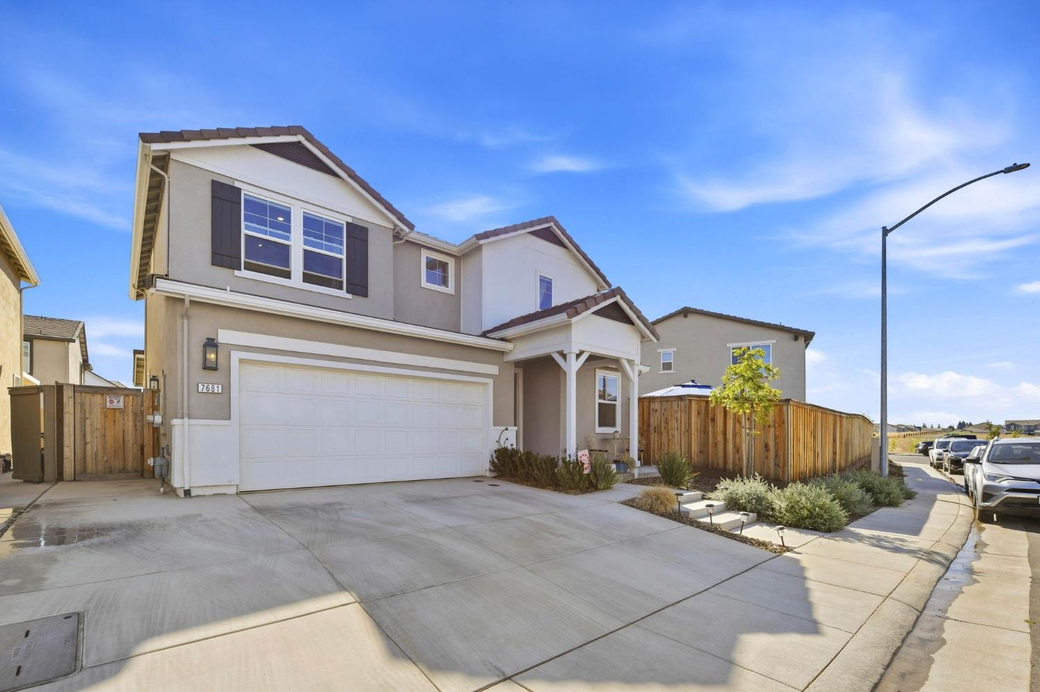7681 Barebow Way