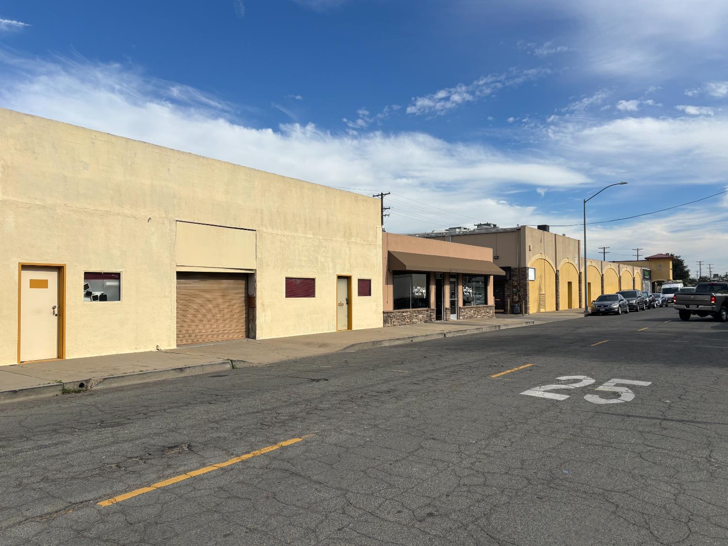 533 N Hutchins Street