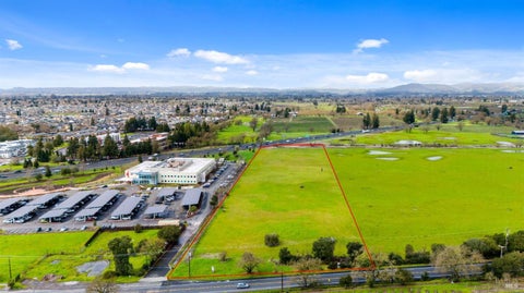 Featured picture for the property 324016162