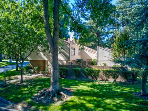 101 Dunbarton Circle Sacramento CA 95825