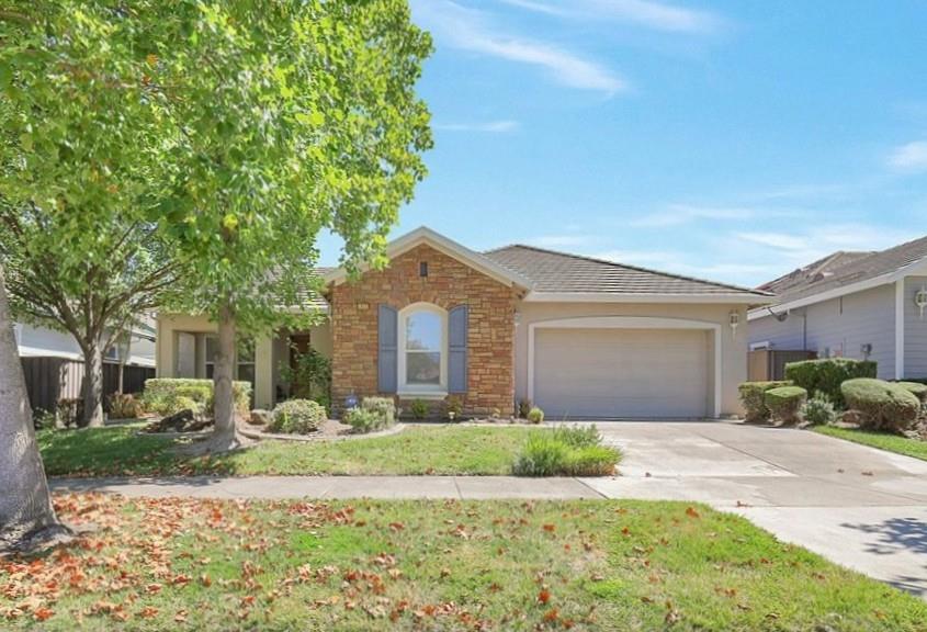 2612 Heritage Park Lane