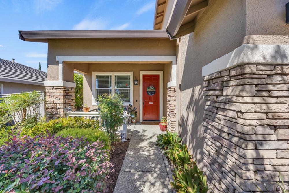 6624 Maple Creek Drive