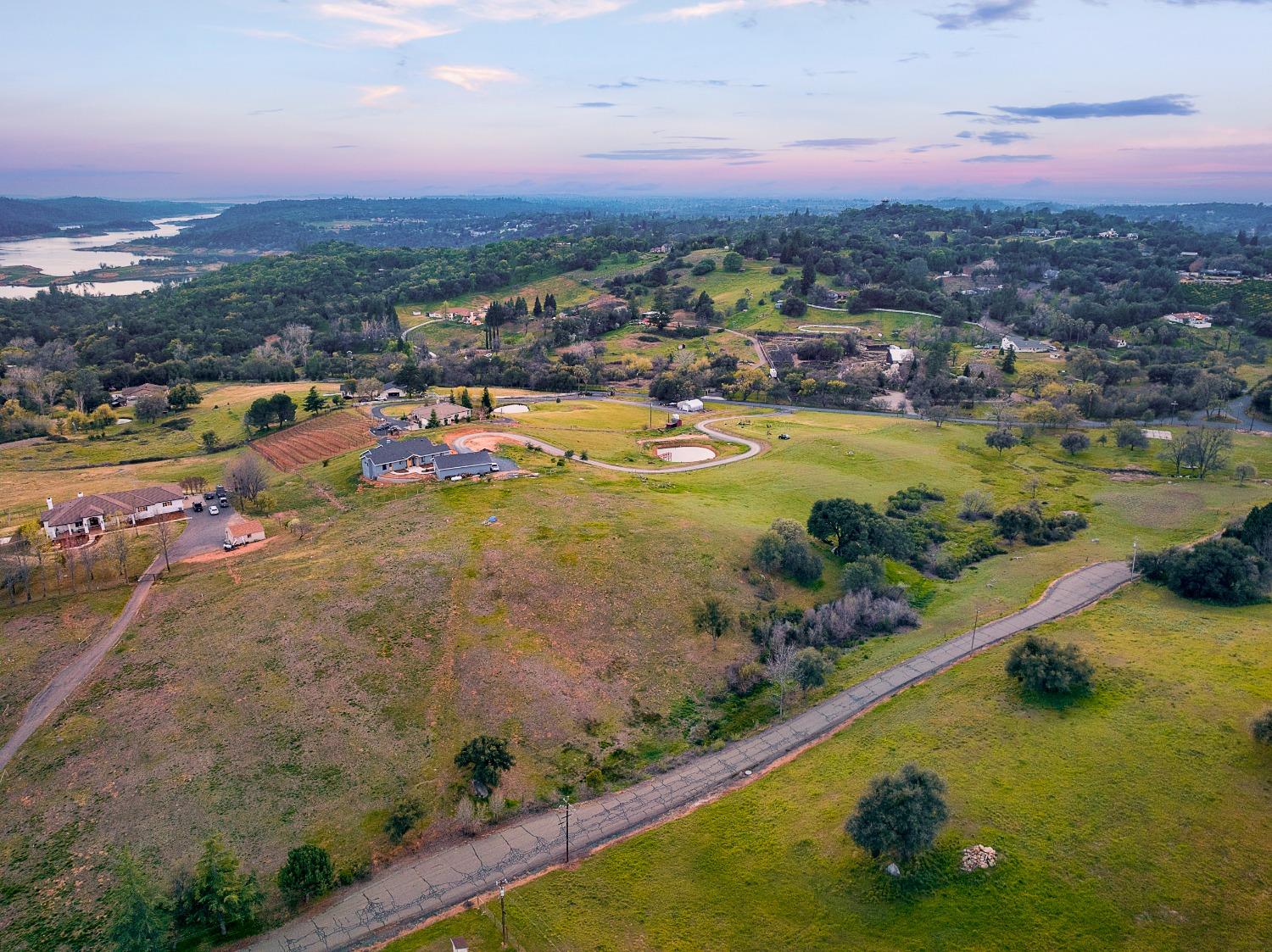 3180 Rattlesnake Road