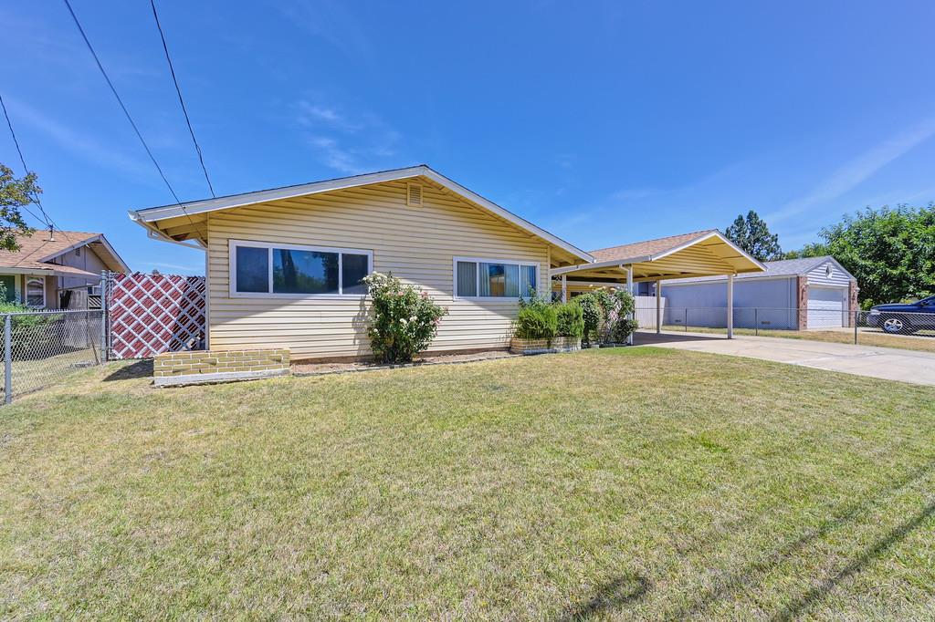 1129 Hobart Drive