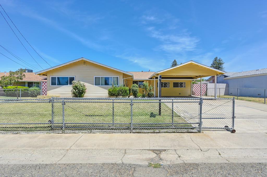 1129 Hobart Drive