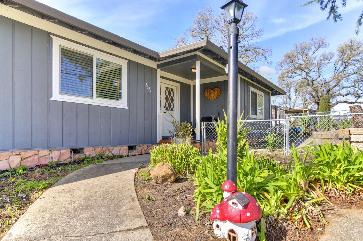 3326 Hartvickson Lane