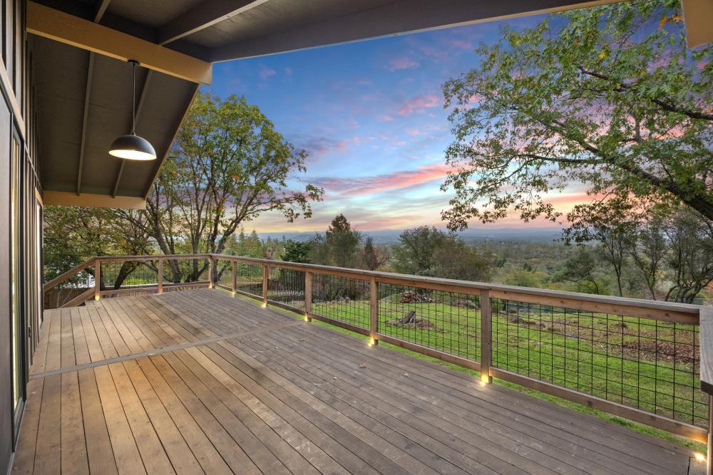 3515 Linda Vista Drive