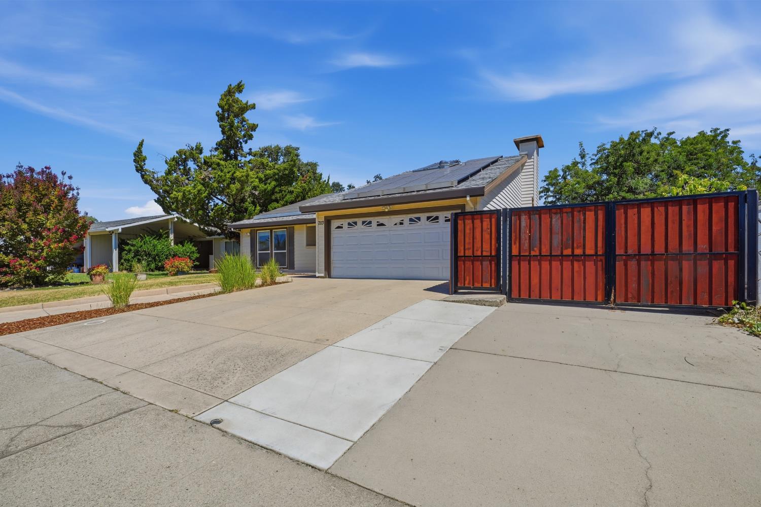 7113 Mountainside Drive