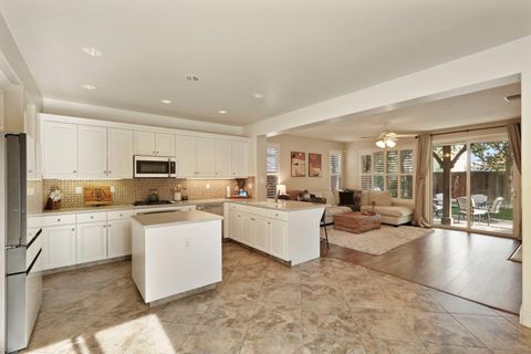 2484 Legacy Way Lodi CA 95242