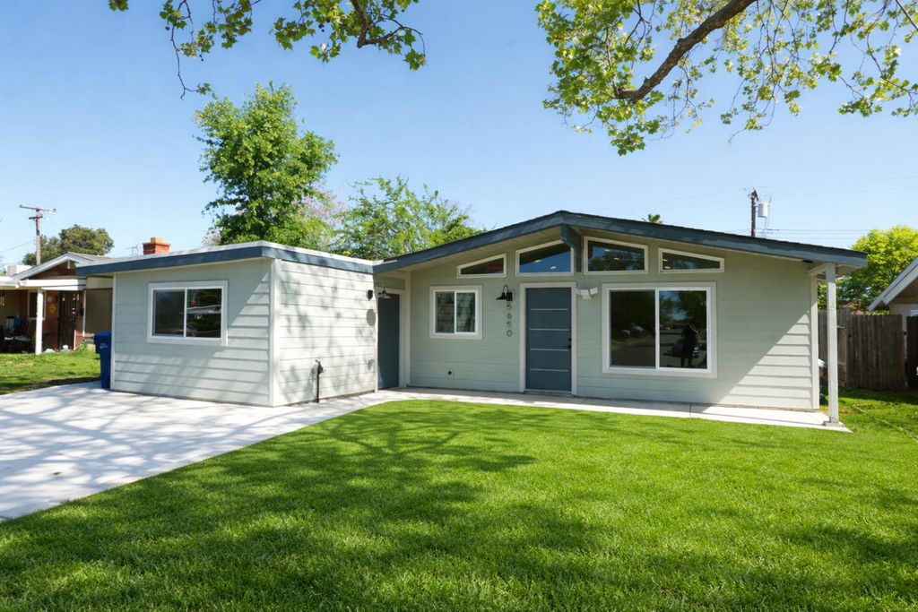 Photo of 5650 San Vincente Way, North Highlands, CA 95660 (MLS # 226034511)