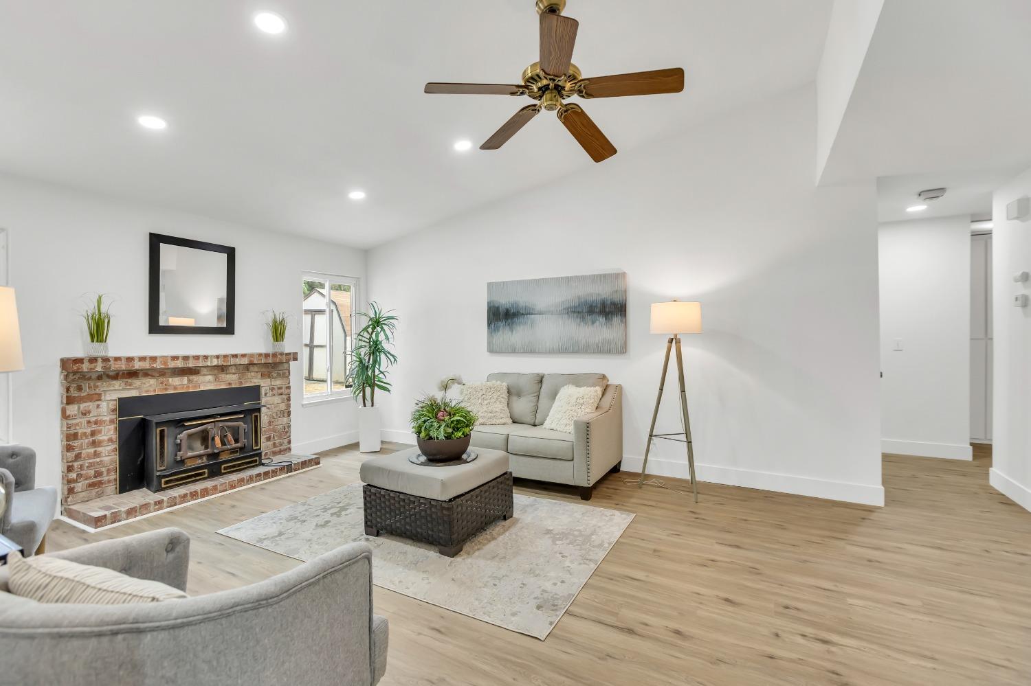 7843 Deer Creek Drive