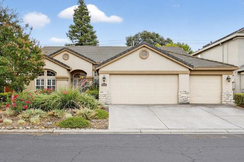 5115 Whisper Oaks Lane Carmichael CA 95608