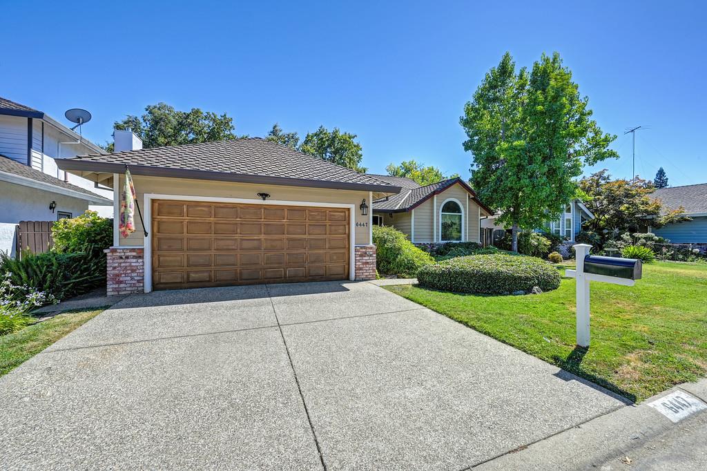 6447 Shadow Hawk Drive