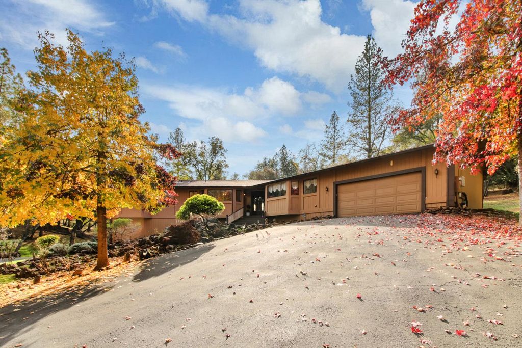 Photo of 5200 Deerwood Drive, Shingle Springs, CA 95682 (MLS # 225144874)