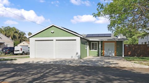 1626 Bessie Tracy CA 95376