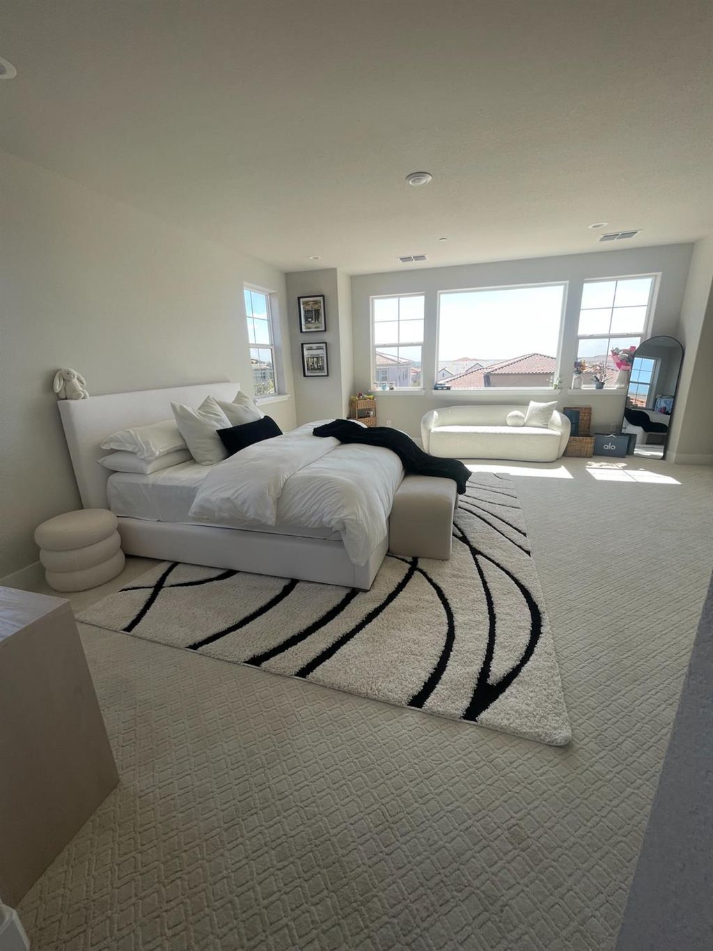Photo of 4400 Rocky Top Court, Rocklin, CA 95677 (MLS # 225120076)