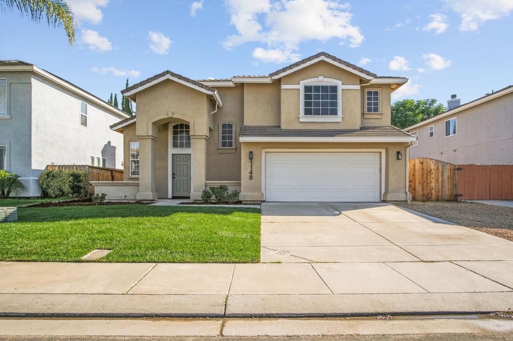 Photo of 1148 Silver Brook Place, Manteca, CA 95337 (MLS # 225140073)