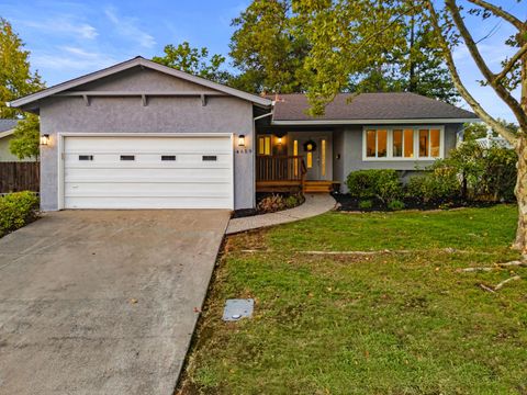 4659 Ladera Way Carmichael CA 95608