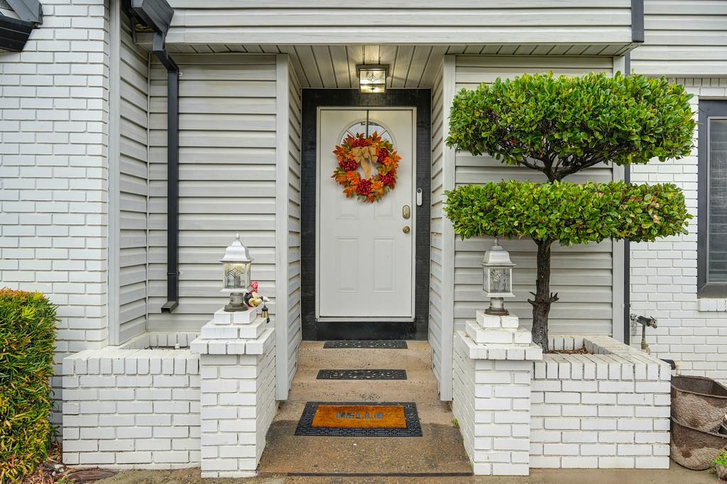 8477 Rick Mary Court