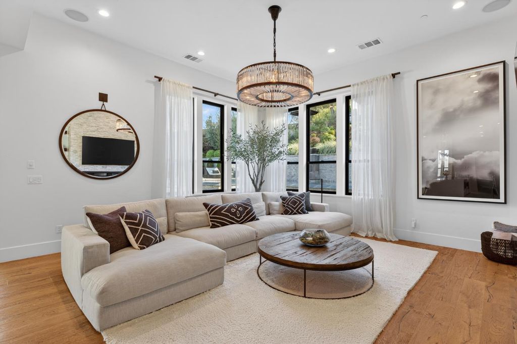 Photo of 3215 Bordeaux Drive, El Dorado Hills, CA 95762 (MLS # 226041794)