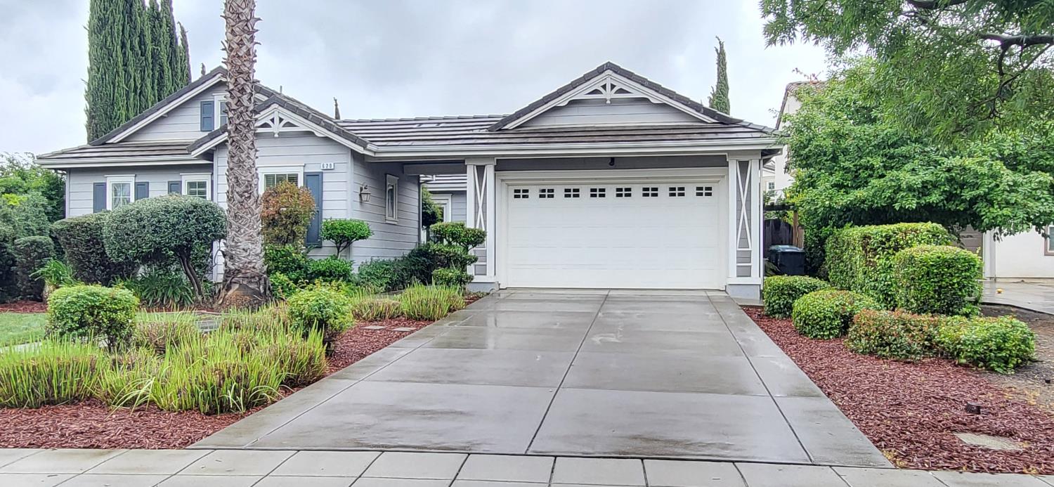 620 W Privado Way