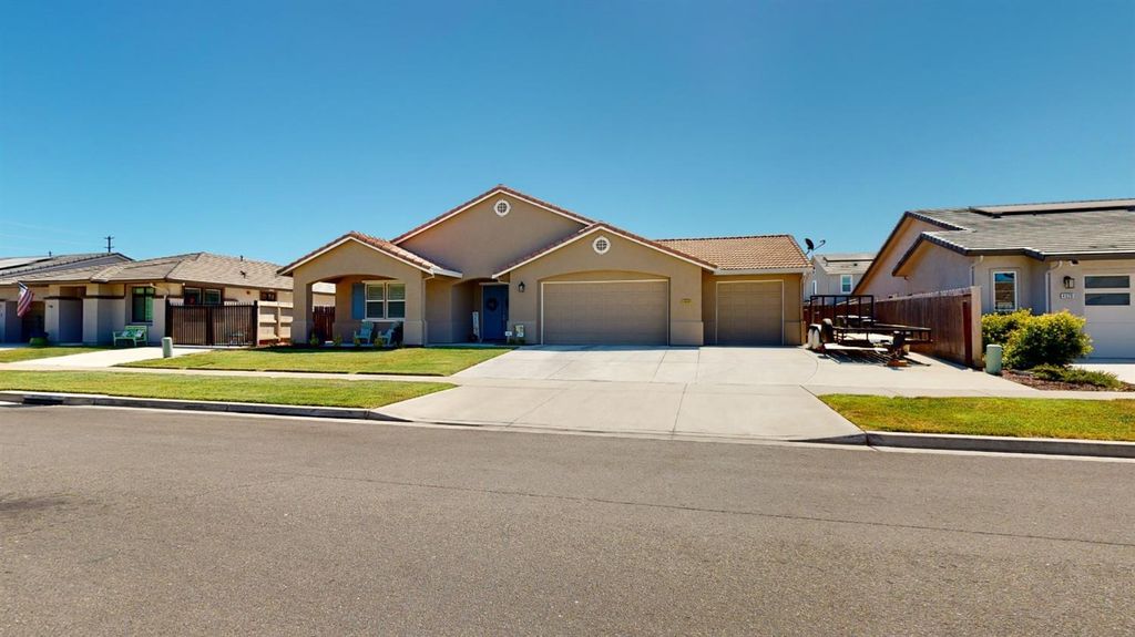 Photo of 4640 Colorado Avenue, Turlock, CA 95382 (MLS # 226037929)