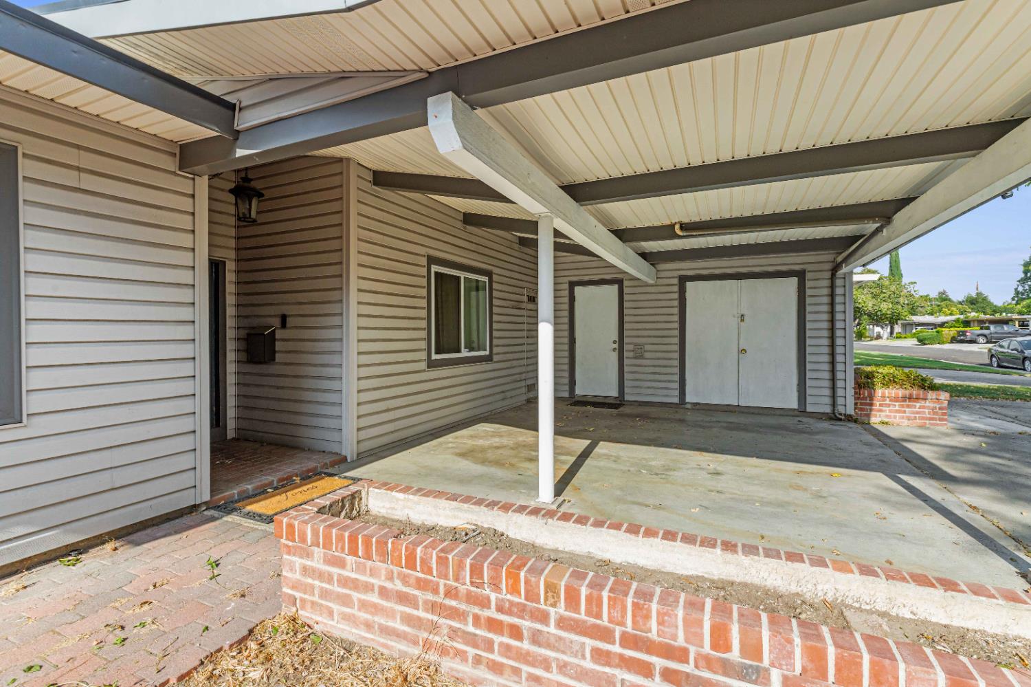 1947 Rosecrans Way