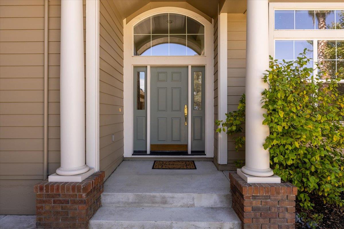 4102 Windsor Point Place