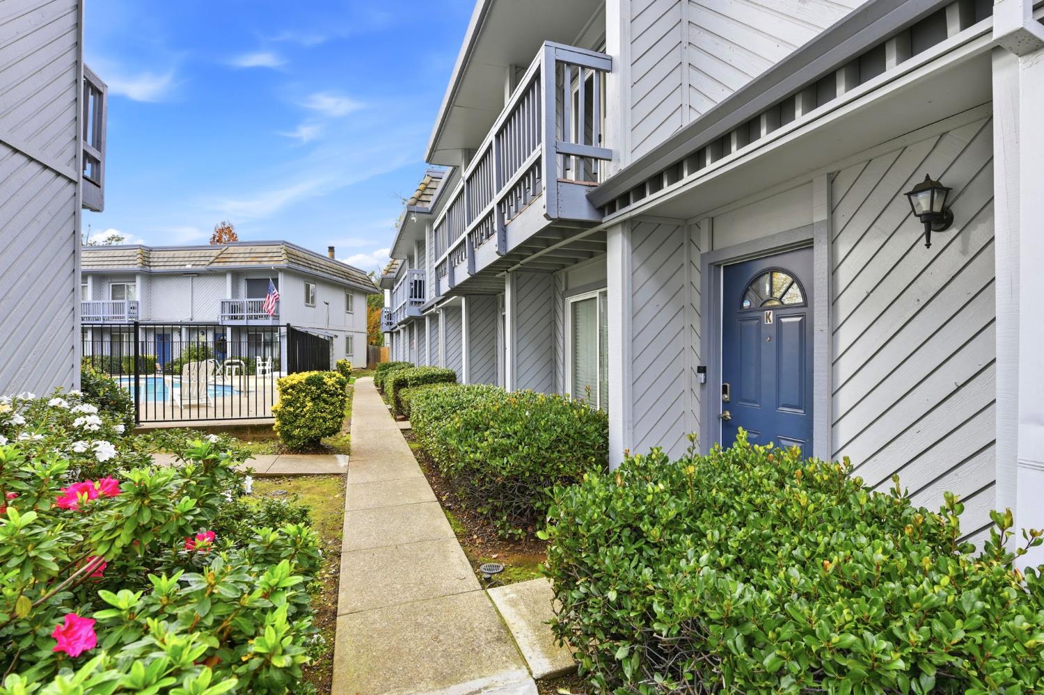 2515 Merrychase Drive K