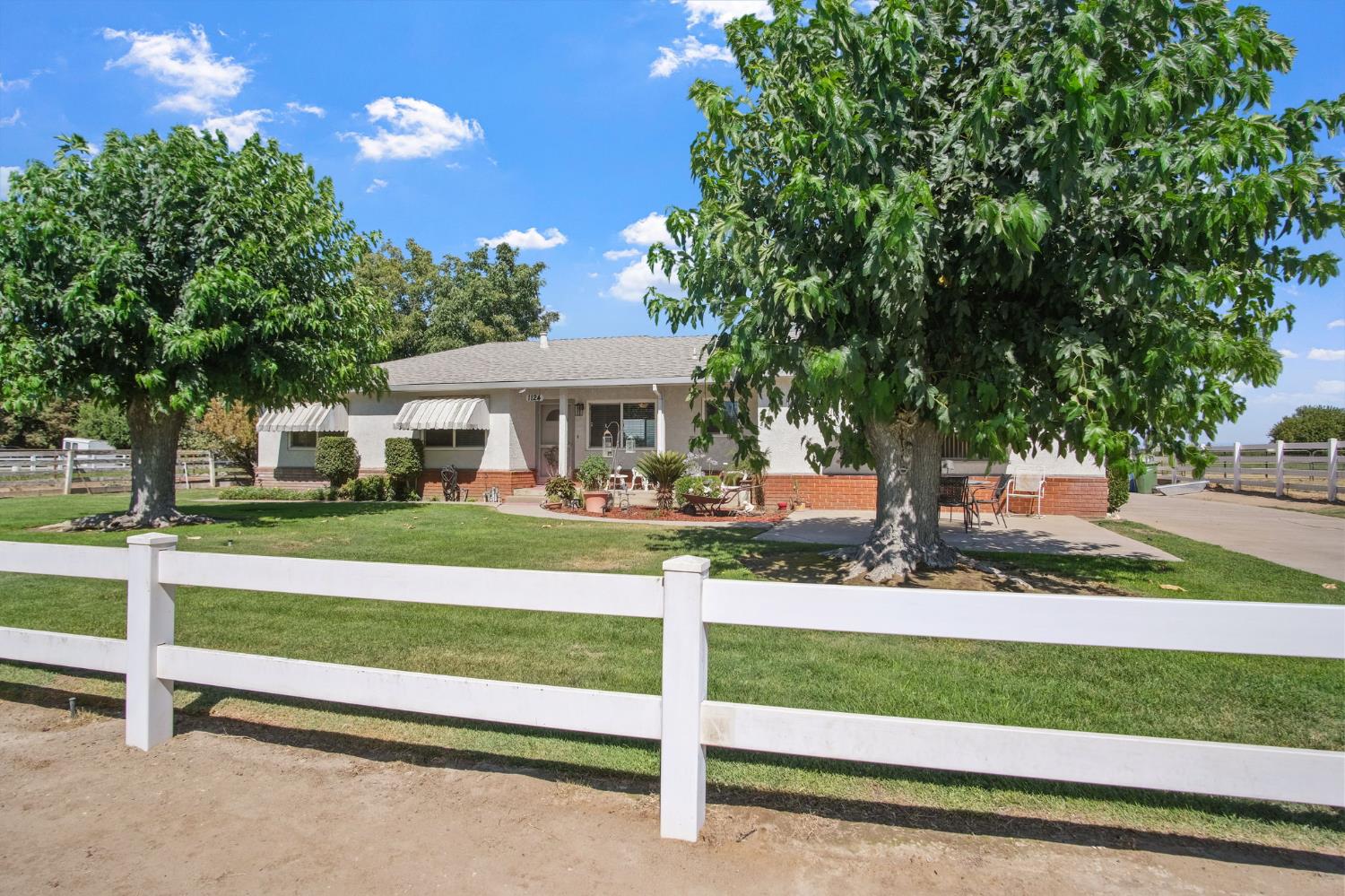 1124 Pauline Avenue
