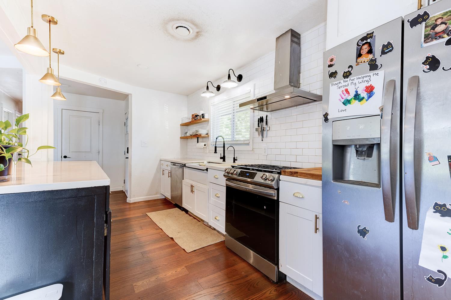 3216 Churchill Road