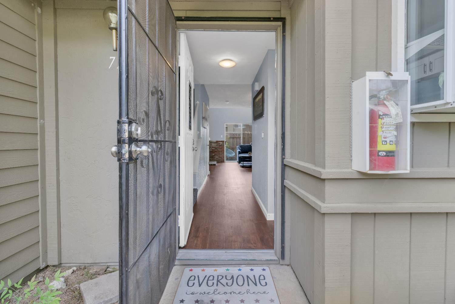 5632 Hamilton Street 71