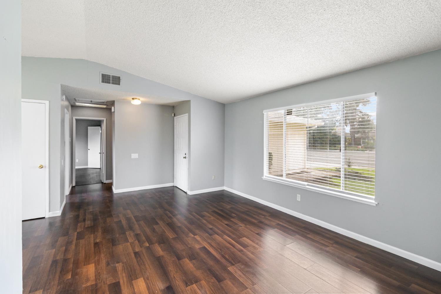 4965 Valley Hi Drive