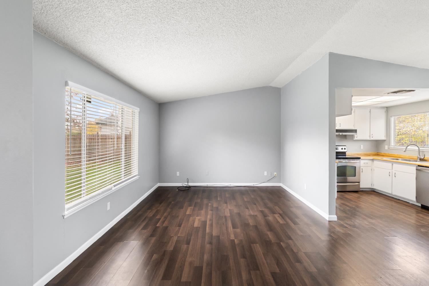 4965 Valley Hi Drive