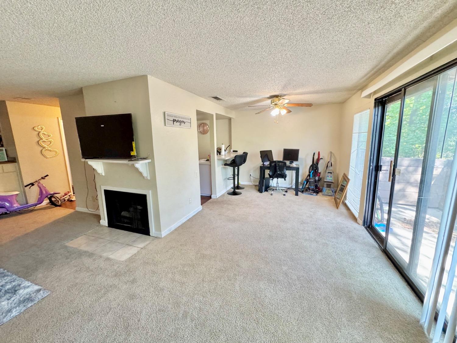901 Fulton Avenue 402